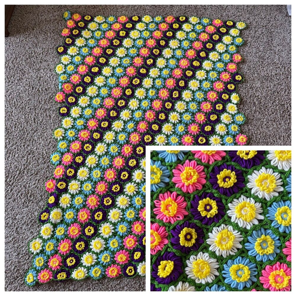 Vintage 3D Daisy Chain Afghan Granny Handmade Crochet Throw Blanket 65” x 47”